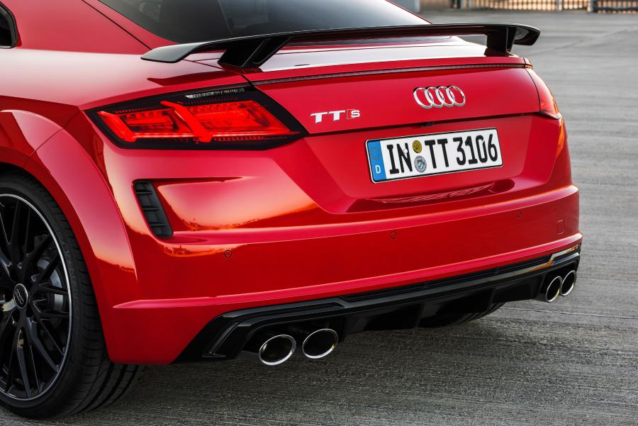 Детали экстерьера Audi TTS Competition Coupe (8S) 2018 года  (WW) (фото 5 из 40)
